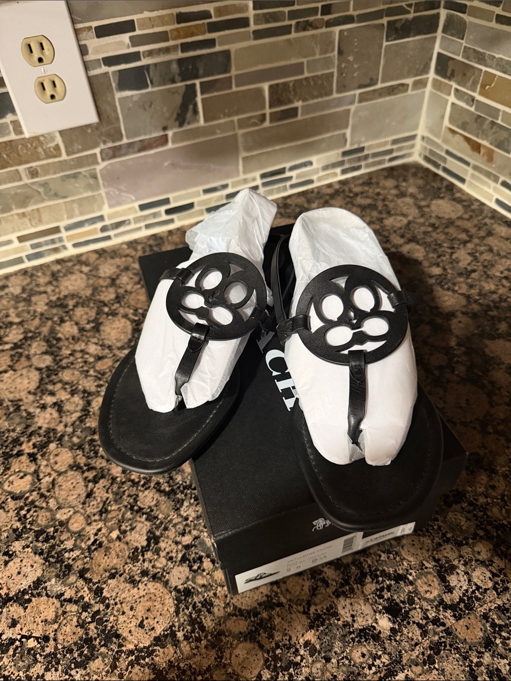 Coach authentic Black Logo-Emblem Thong Sandals